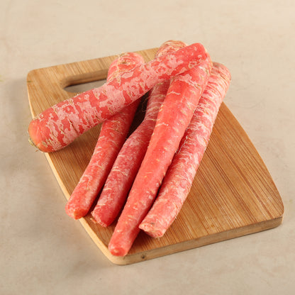 Carrot - Red (लाल गाजर)